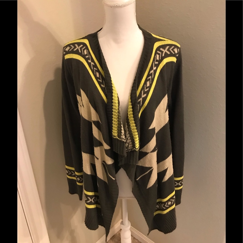 Cardigan - Picture 1 of 4
